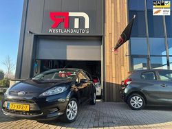 Zwart (metallic) Gebruikt 2012 Ford Fiesta Hatchback | € 4.750 (Eerlijke prijs)