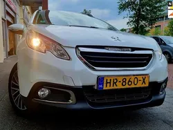 Wit Gebruikt 2013 Peugeot 2008 Active SUV | € 3.495