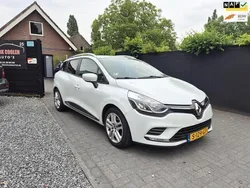 Wit Gebruikt 2018 Renault Clio GrandTour LIMITED Stationwagen | € 6.445 (Goede deal)