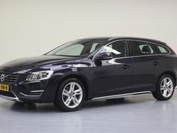 Blauw Gebruikt 2015 Volvo V60 Summum Stationwagen | € 12.950 (Eerlijke prijs)
