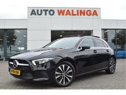 Zwart, metallic lak Gebruikt 2020 Mercedes A250 Premium Plus Hatchback | € 25.900 (Super prijs)