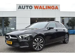 Zwart, metallic lak Gebruikt 2020 Mercedes A250 Premium Plus Hatchback | € 25.900 (Super prijs)