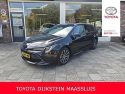 Zwart, metallic lak Gebruikt 2020 Toyota Corolla Plus Stationwagen | € 22.950 (Goede deal)