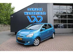 Blauw Gebruikt 2015 Mitsubishi Space Star Hatchback | € 5.895 (Iets duurder)