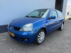 Blauw Gebruikt 2008 Renault Clio II Campus Hatchback | € 2.950 (Eerlijke prijs)