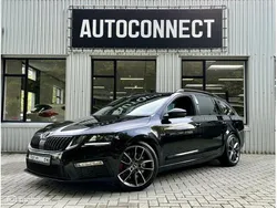 Zwart Gebruikt 2018 Skoda Octavia RS Stationwagen | € 21.950 (Eerlijke prijs)