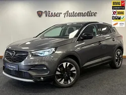 Grijs Gebruikt 2020 Opel Grandland X Ultimate SUV | € 15.950 (Goede deal)