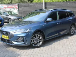 Blauw Gebruikt 2022 Ford Focus ST-Line X Stationwagen | € 22.995 (Eerlijke prijs)