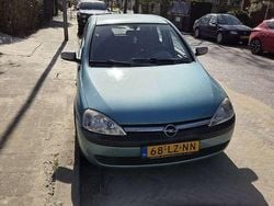 Groen Gebruikt 2003 Opel Corsa Njoy Hatchback | € 950 (Goede deal)