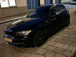 Zwart Gebruikt 2007 BMW 116 Hatchback | € 2.499 (Eerlijke prijs)