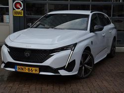 Wit Gebruikt 2024 Peugeot 308 GT Stationwagen | € 30.950 (Eerlijke prijs)