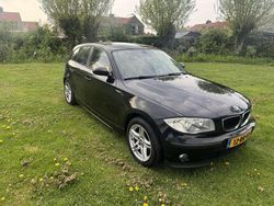 Zwart Gebruikt 2005 BMW 116 Hatchback | € 1.800 (Iets duurder)