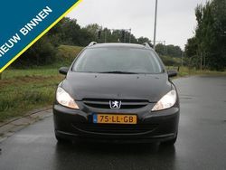 Zwart Gebruikt 2003 Peugeot 307 Stationwagen | € 1.749 (Eerlijke prijs)