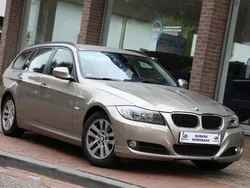Bruin Gebruikt 2012 BMW 318 Executive Stationwagen | € 8.950 (Eerlijke prijs)