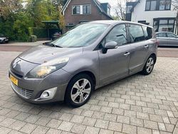 Grijs Gebruikt 2010 Renault Grand Scénic III Dynamique MPV | € 1.699 (Super prijs)