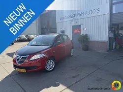 Rood Gebruikt 2013 Lancia Ypsilon Silver Hatchback | € 5.950 (Iets duurder)