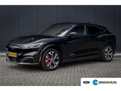 Zwart Gebruikt 2021 Ford Mustang SUV | € 31.800