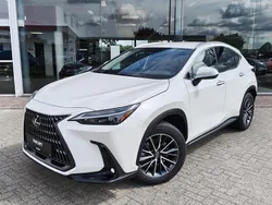 Wit Gebruikt 2025 Lexus NX450h+ Luxury Line SUV | € 56.995 (Super prijs)