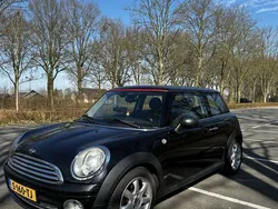 Zwart Gebruikt 2010 Mini ONE Pepper Hatchback | € 5.000 (Eerlijke prijs)