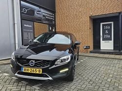 Zwart Gebruikt 2017 Volvo S60 CC Sedan | € 20.950