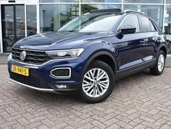 Blauw, metallic lak Gebruikt 2019 VW T-Roc Style SUV | € 24.800 (Goede deal)
