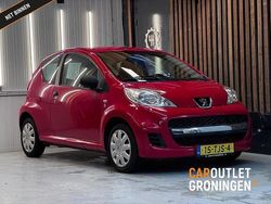 Rood Gebruikt 2009 Peugeot 107 Hatchback | € 2.490 (Eerlijke prijs)