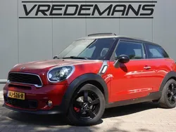 Rood, metallic lak Gebruikt 2013 Mini Cooper SD Paceman Chili SUV | € 7.450