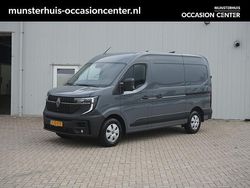 Grijs metallic Gebruikt 2024 Renault Master Van | € 37.950 (Eerlijke prijs)