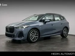 Blauw, metallic lak Gebruikt 2024 BMW 218 Active Tourer Comfort Edition MPV | € 47.880
