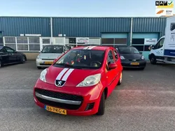 Rood Gebruikt 2011 Peugeot 107 Hatchback | € 2.000 (Goede deal)