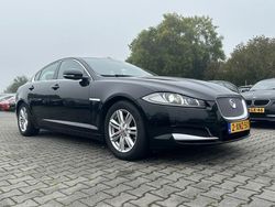 Westminister blue (zwart metallic) Gebruikt 2014 Jaguar XF Luxury Sedan | € 7.445 (Duur)