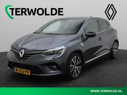 Gris titanium Gebruikt 2021 Renault Clio V Initiale Paris Hatchback | € 15.945 (Duur)