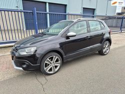 Zwart Gebruikt 2011 VW Polo Cross Hatchback | € 6.950 (Eerlijke prijs)