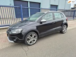 Zwart Gebruikt 2011 VW Polo Cross Hatchback | € 7.450 (Eerlijke prijs)