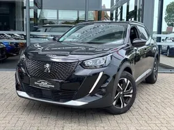 Zwart Gebruikt 2022 Peugeot 2008 Allure SUV | € 17.650 (Super prijs)
