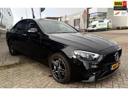 Zwart Gebruikt 2021 Mercedes E300 AMG line Sedan | € 41.950 (Super prijs)