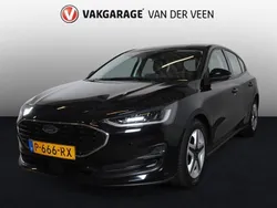 Zwart Gebruikt 2022 Ford Focus Hatchback | € 16.945 (Goede deal)