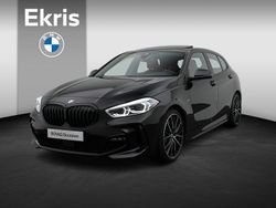 Zwart Gebruikt 2021 BMW 118 Executive Hatchback | € 28.900 (Duur)