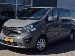 Grijs Gebruikt 2018 Opel Vivaro Sport Van | € 11.999 (Eerlijke prijs)