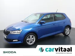 Blauw, metallic lak Gebruikt 2021 Skoda Fabia Ambition Hatchback | € 14.940 (Eerlijke prijs)