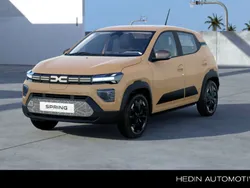 Bruin Nieuw 2025 Dacia Spring Extreme Hatchback | € 17.665