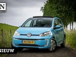 Blauw Gebruikt 2017 VW e-up! Hatchback | € 8.940 (Eerlijke prijs)