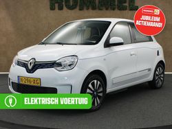 Wit Gebruikt 2021 Renault Twingo Intens Hatchback | € 13.945 (Eerlijke prijs)