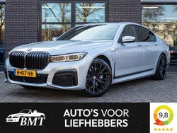 Grijs, metallic lak Gebruikt 2019 BMW 745 Executive Sedan | € 49.950 (Eerlijke prijs)