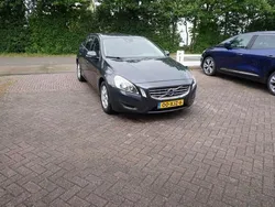 Grijs Gebruikt 2012 Volvo V60 Stationwagen | € 7.444 (Eerlijke prijs)