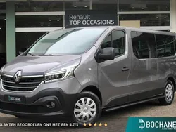 Gris cassiopée (kng) Gebruikt 2021 Renault Trafic Zen Van | € 37.900