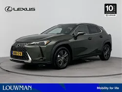Groen Nieuw 2025 Lexus UX 300h SUV | € 48.945