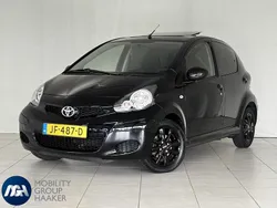 Zwart Gebruikt 2012 Toyota Aygo Comfort Hatchback | € 6.900 (Eerlijke prijs)