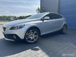 Zilver Gebruikt 2015 Volvo V40 CC Ocean Race Stationwagen | € 6.799 (Super prijs)