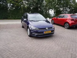 Blauw Gebruikt 2017 VW Golf VII Comfortline Stationwagen | € 11.744 (Eerlijke prijs)